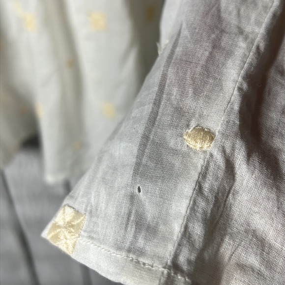 Shyanne Women’s Western Blouse Shirt Embroidered White Size Medium Long Sleeve - Picture 5 of 8